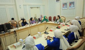 file (10)